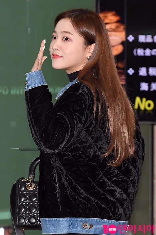 sao Kpop tại sân bay ảnh 11 sao Kpop tai san bay anh 11