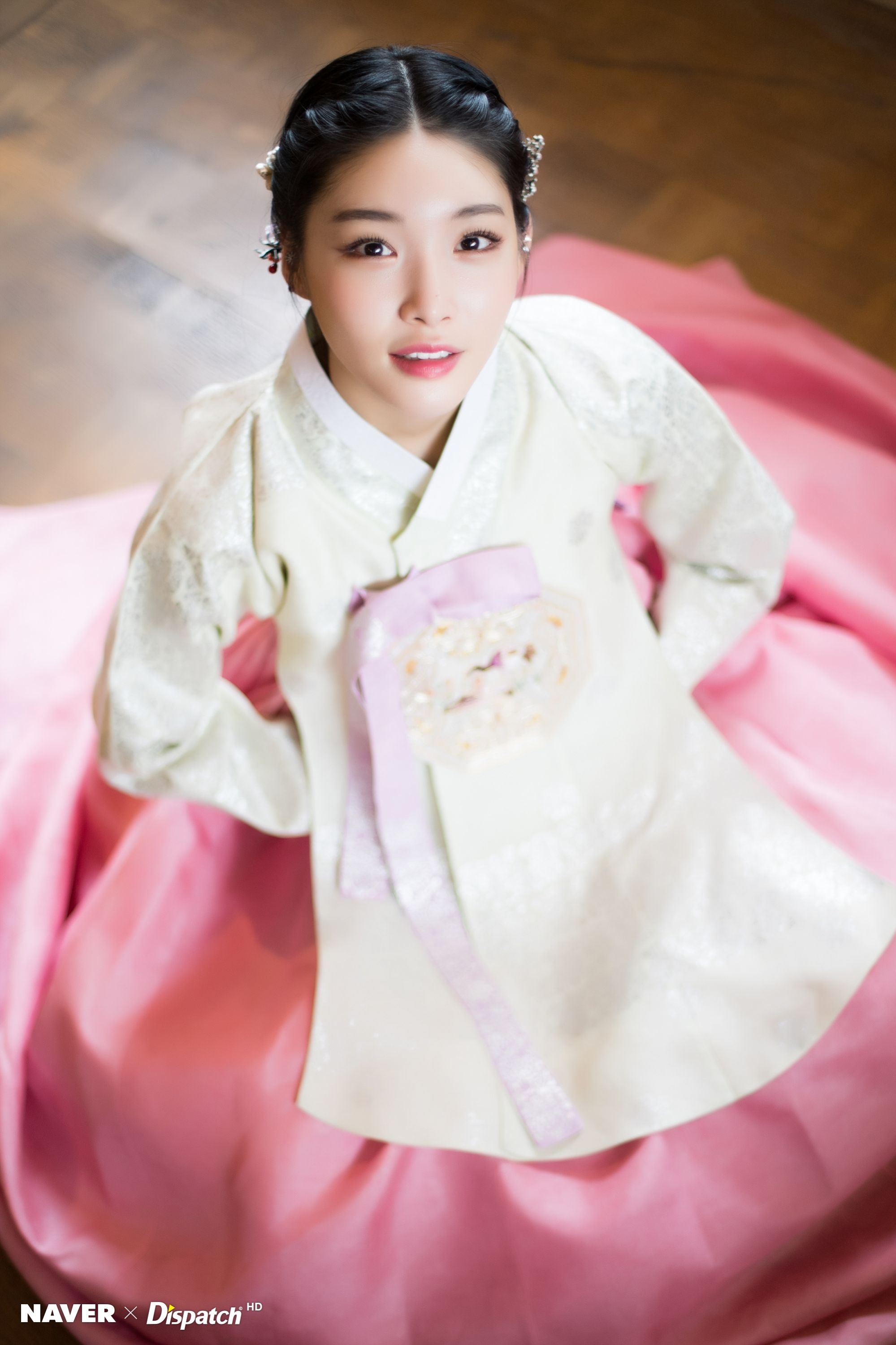 Nu idol Kpop mac hanbok dep nhat anh 7