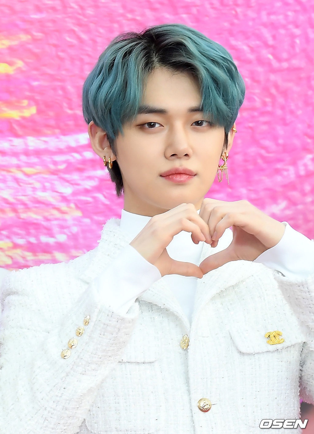 sao Kpop trên thảm đỏ ảnh 18 sao Kpop tren tham do anh 18