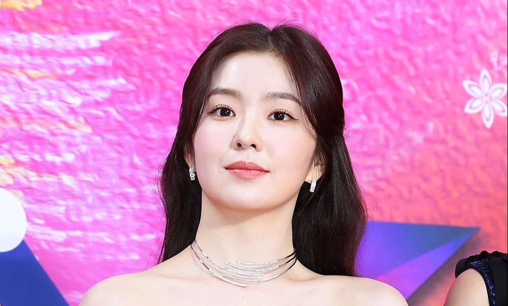 Dan sao tre dien vay cat xe tren tham do le trao giai hinh anh