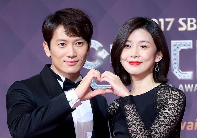 Ba cap vo chong kieu mau cua showbiz Han hinh anh