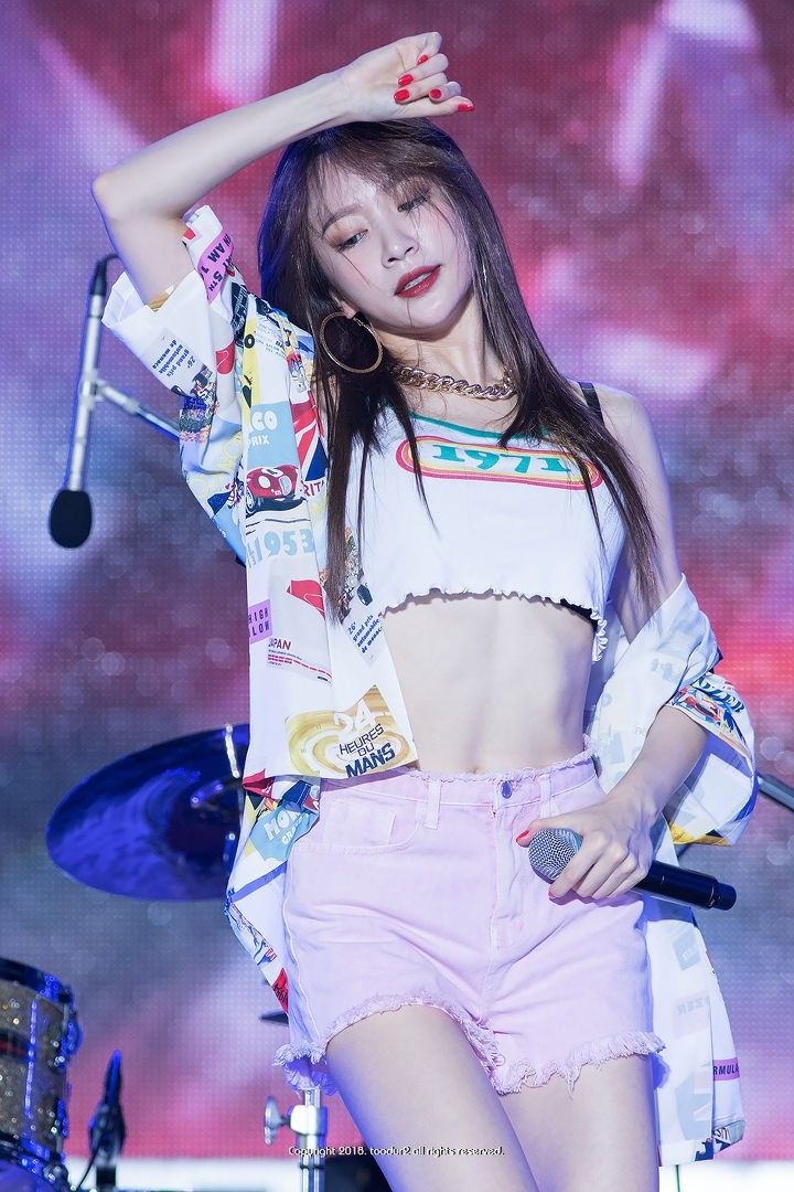 nữ idol có cơ bụng đáng mơ ước ảnh 7 nu idol co co bung dang mo uoc anh 7