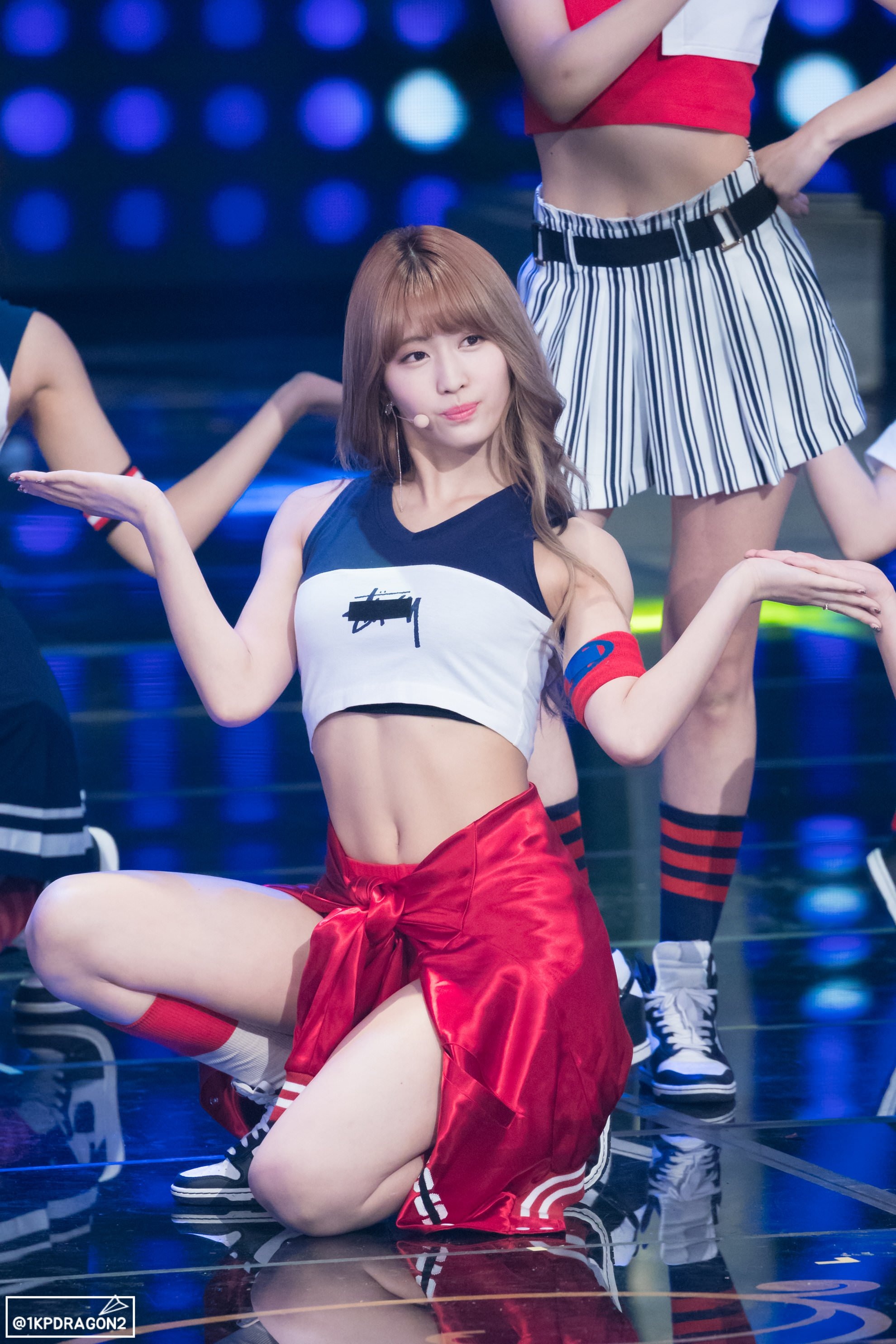 nữ idol có cơ bụng đáng mơ ước ảnh 9 nu idol co co bung dang mo uoc anh 9