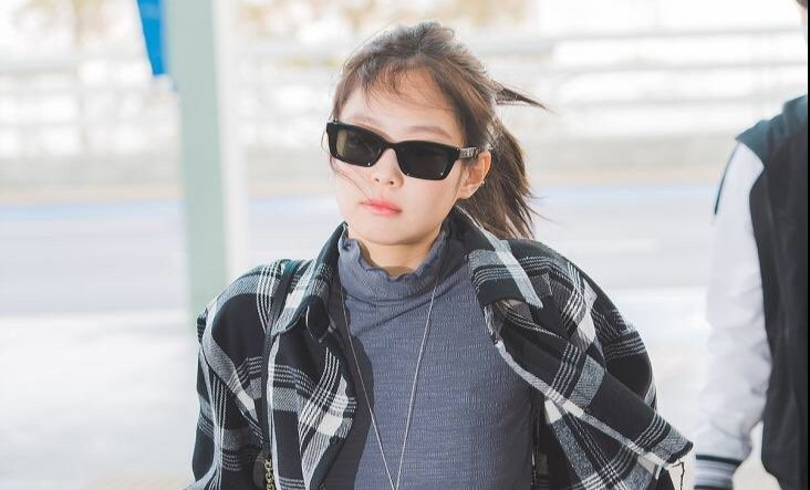 Jennie (Black Pink) mac khi chat o doi thuong hinh anh