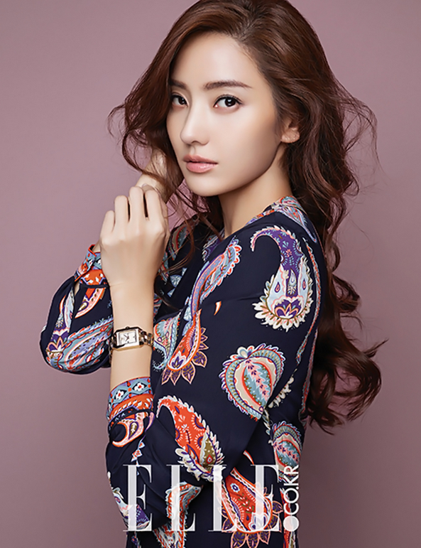 bieu tuong nhan sac nhung nam 2000 anh 17