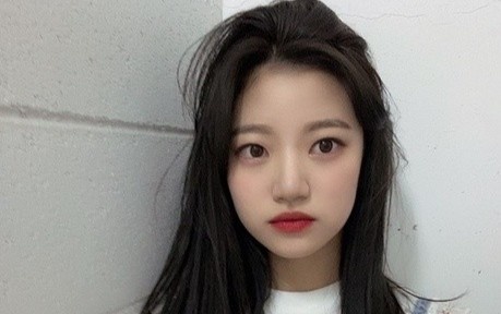 Nu tan binh 15 tuoi duoc chu y nho ngoai hinh noi bat hinh anh