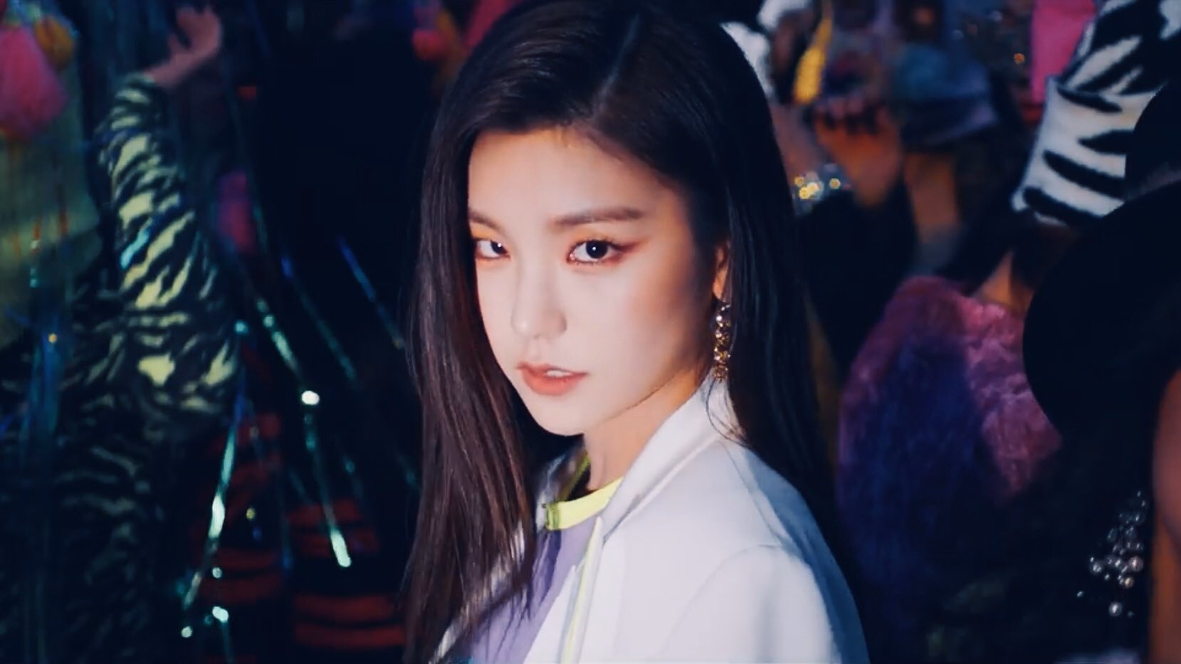 ITZY trở lại ảnh 5 ITZY tro lai anh 5