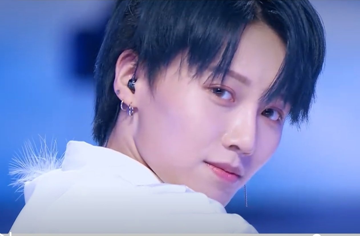 Thi sinh tomboy gay chu y trong Thanh xuan co ban 2 hinh anh