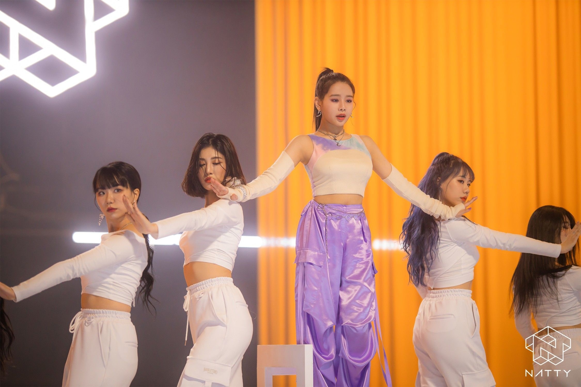 Natty ra mắt tại Hàn Quốc ảnh 7 Natty ra mat tai Han Quoc anh 7