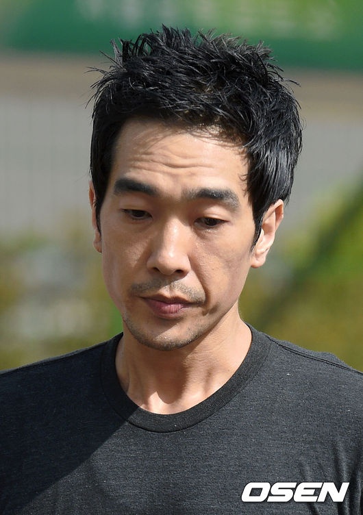 sao nam xứ Hàn dính bê bối tình dục ảnh 4 sao nam xu Han dinh be boi tinh duc anh 4