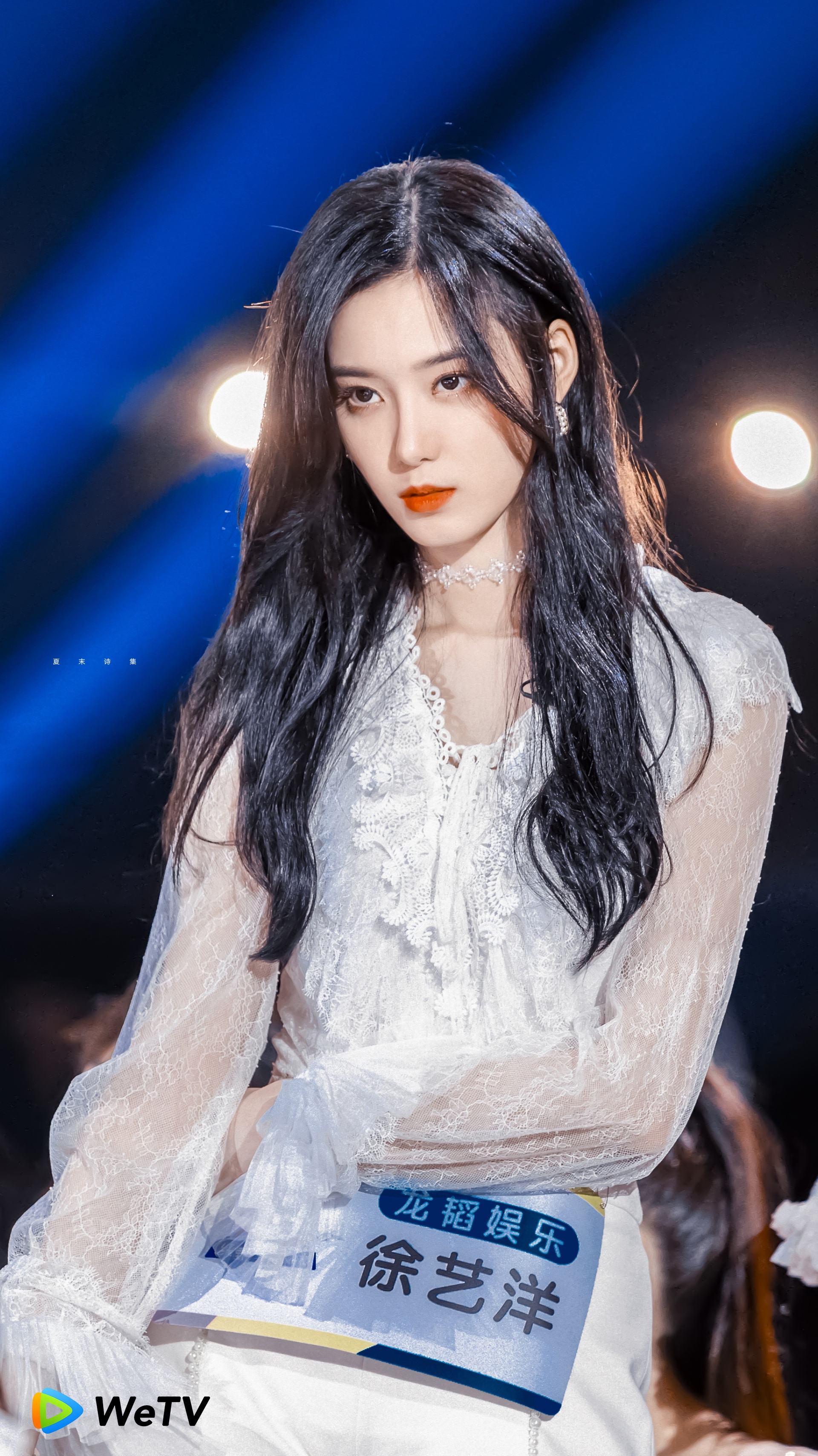 visual the he moi Cbiz anh 12