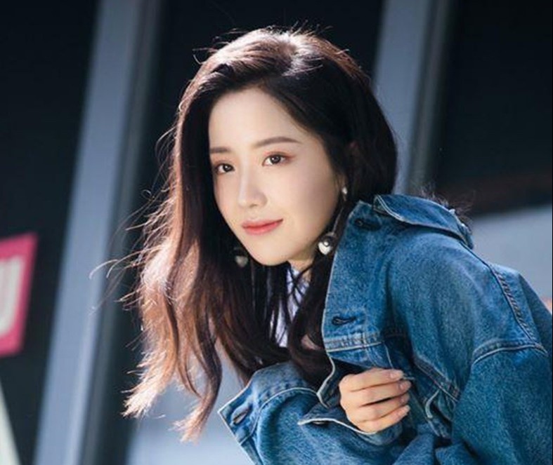 10 nu idol Trung Quoc co ngoai hinh noi bat hinh anh