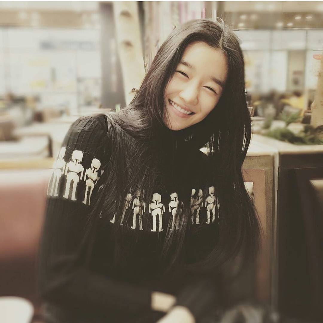 nhan sac ngoai doi cua Seo Ye Ji anh 7