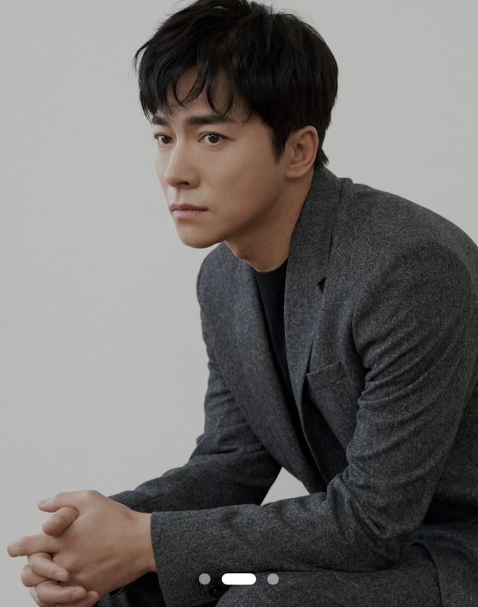 sao Han ket hon voi phong vien anh 14