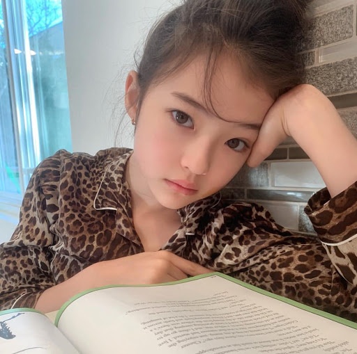 phong cách thời trang của bản sao Jennie ảnh 18 phong cach thoi trang cua ban sao Jennie anh 18