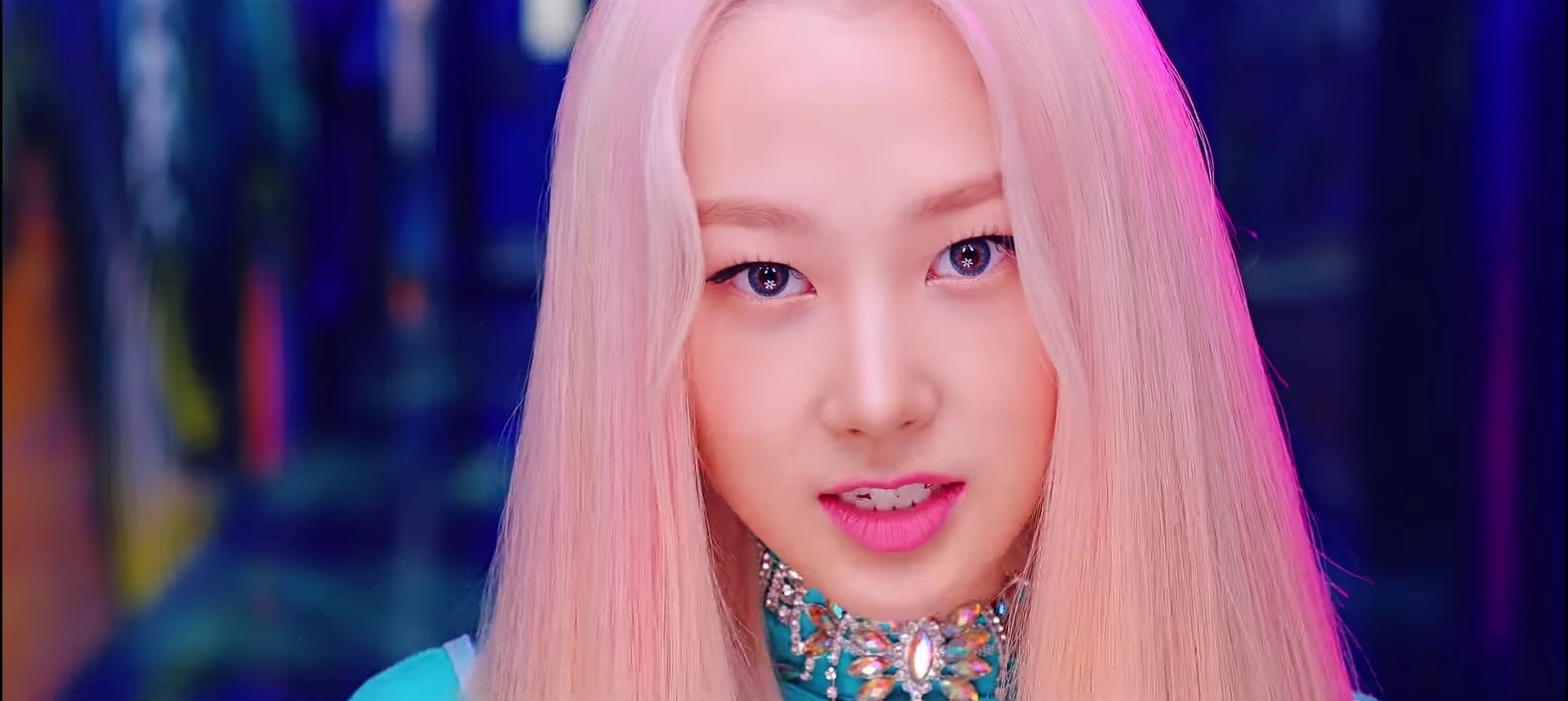 Tan binh Aespa debut MV Black Mamba anh 7