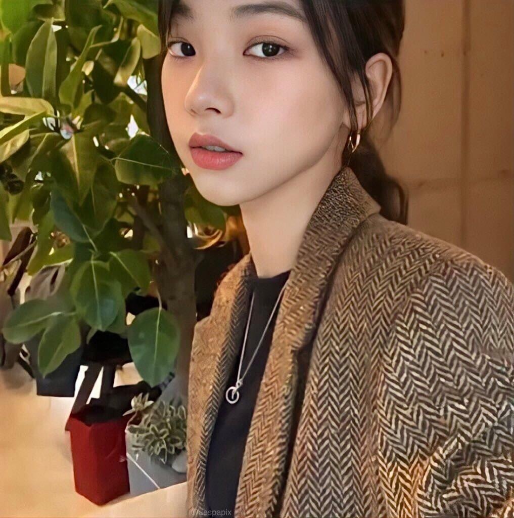 Nhan sac truoc khi ra mat cua Karina anh 5