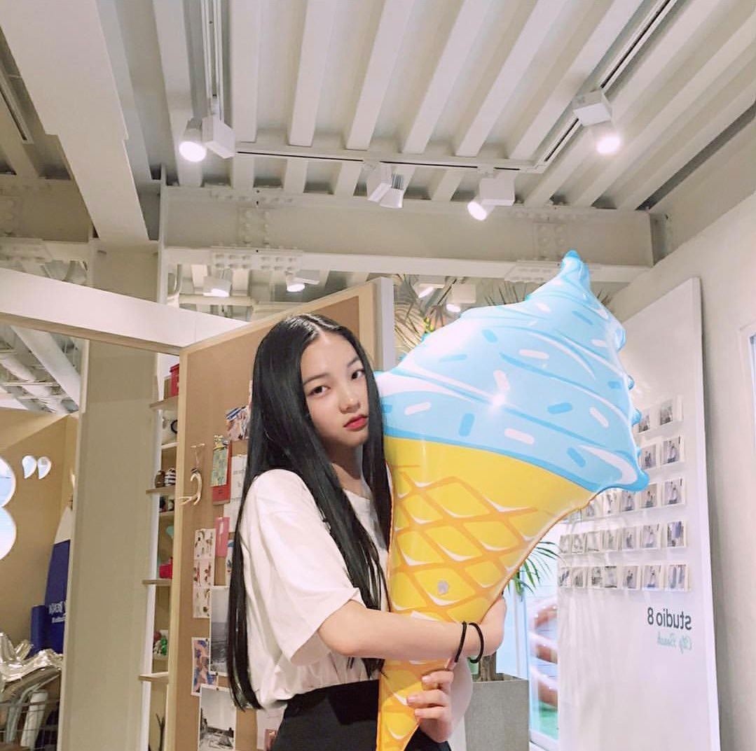 Nhan sac truoc khi ra mat cua Karina anh 13