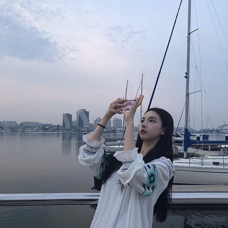 Nhan sac truoc khi ra mat cua Karina anh 12