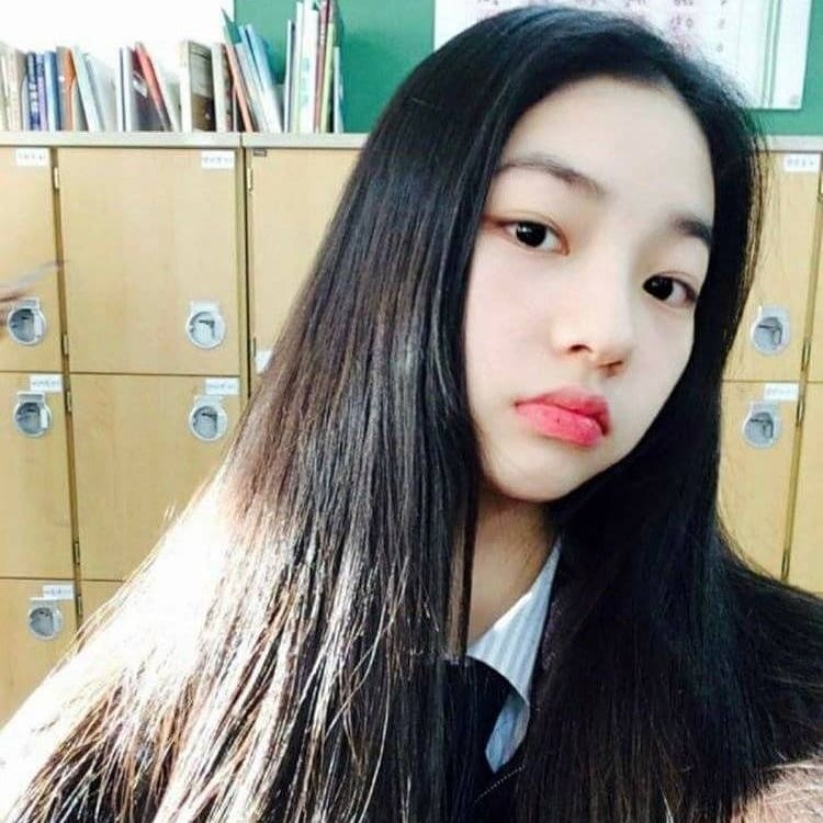 Nhan sac truoc khi ra mat cua Karina anh 3