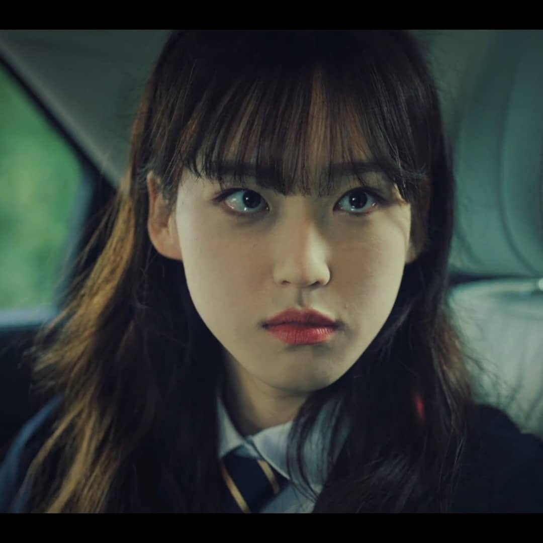 nu dien vien dong rich kid trong Penthouse anh 3