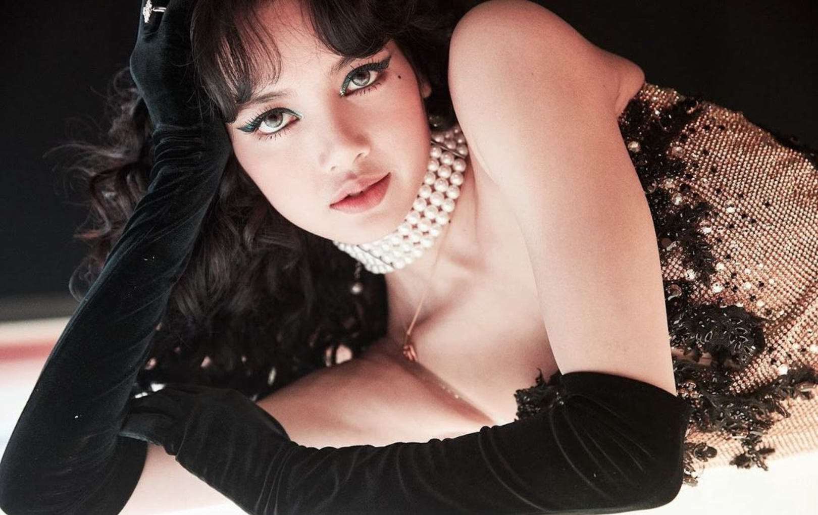 Dan idol sinh nam 1997 dai dien the he moi Kpop hinh anh