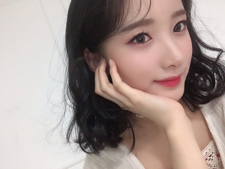 Than tuong Nhat Ban gay chu y trong nhom nu moi o Kpop hinh anh