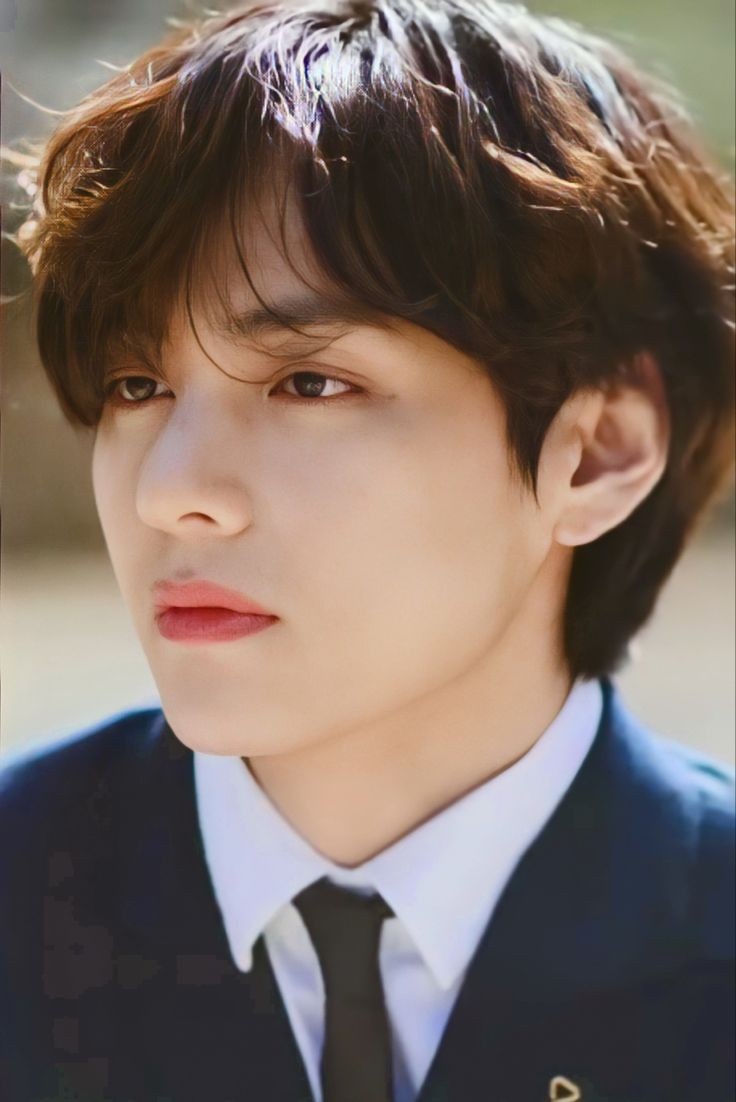 V (BTS) được trả cát sê ngang ngửa Kim Soo Hyun ảnh 3 V (BTS) duoc tra cat se ngang ngua Kim Soo Hyun anh 3