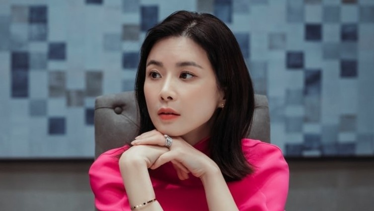 Nhan sac Lee Bo Young ngay tro lai man anh hinh anh