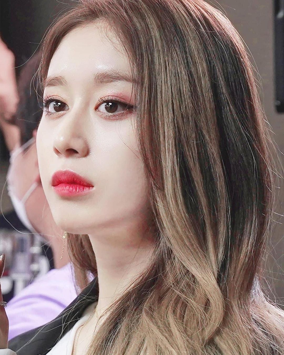 Ji Yeon tro lai anh 12