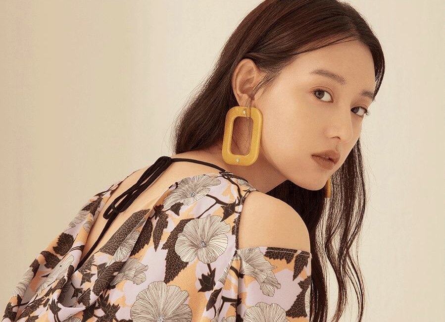 Cuộc sống của dàn sao 'Hậu Duệ Mặt Trời' hiện ra sao? ảnh 4 Cuoc song cua dan sao 'Hau Due Mat Troi' hien ra sao? anh 4