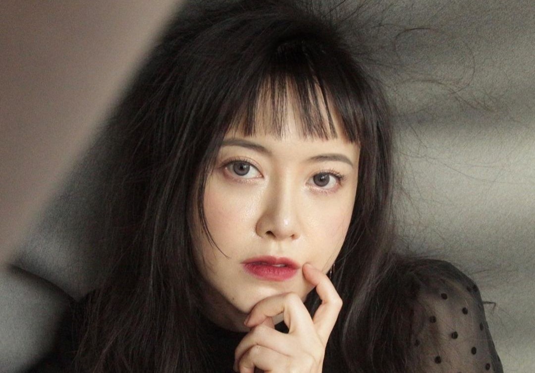 Cuoc song sau ly hon cua nghe si Han hinh anh