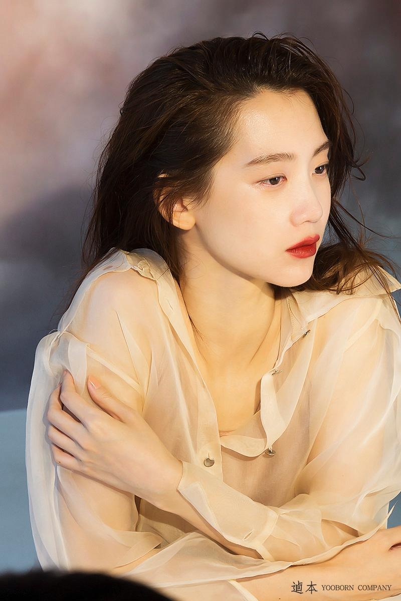 vai phu trong Chuyen doi bac si anh 6