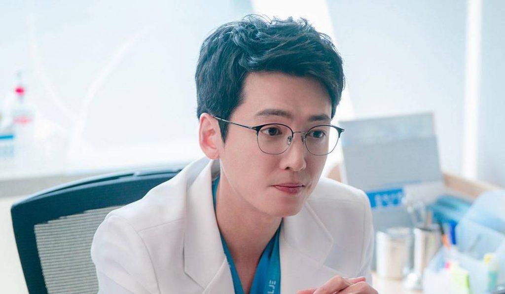 Jung Kyung Ho thanh cong vai bac si khoa tim anh 9
