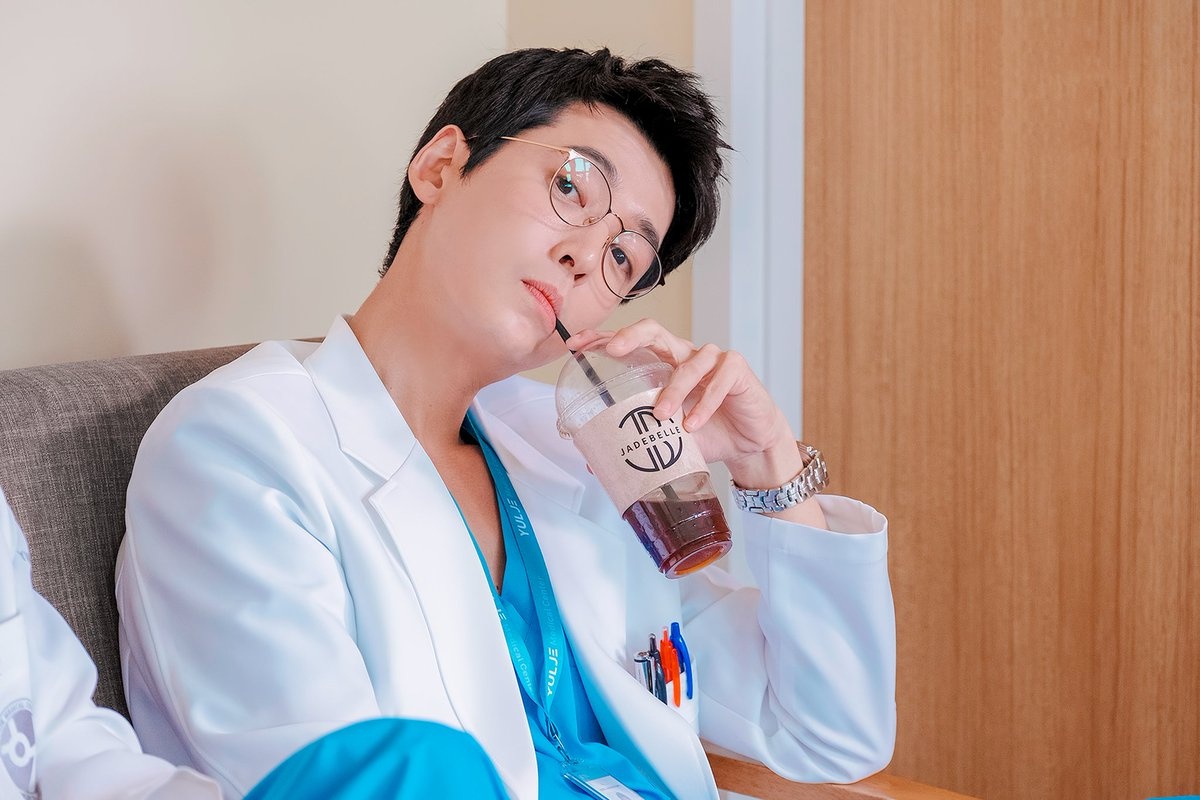 Jung Kyung Ho thanh cong vai bac si khoa tim anh 8