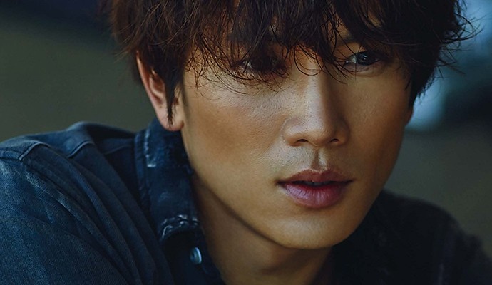 Ji Sung va 'moi lan den deu mang theo bi mat' hinh anh