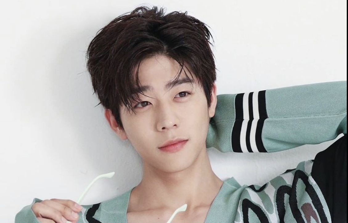 Nam phu lan at Song Kang trong 'Nevertheless' hinh anh