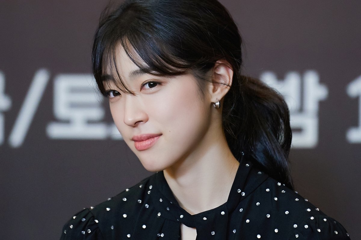 Choi Sung Eun thay the Han So Hee anh 5