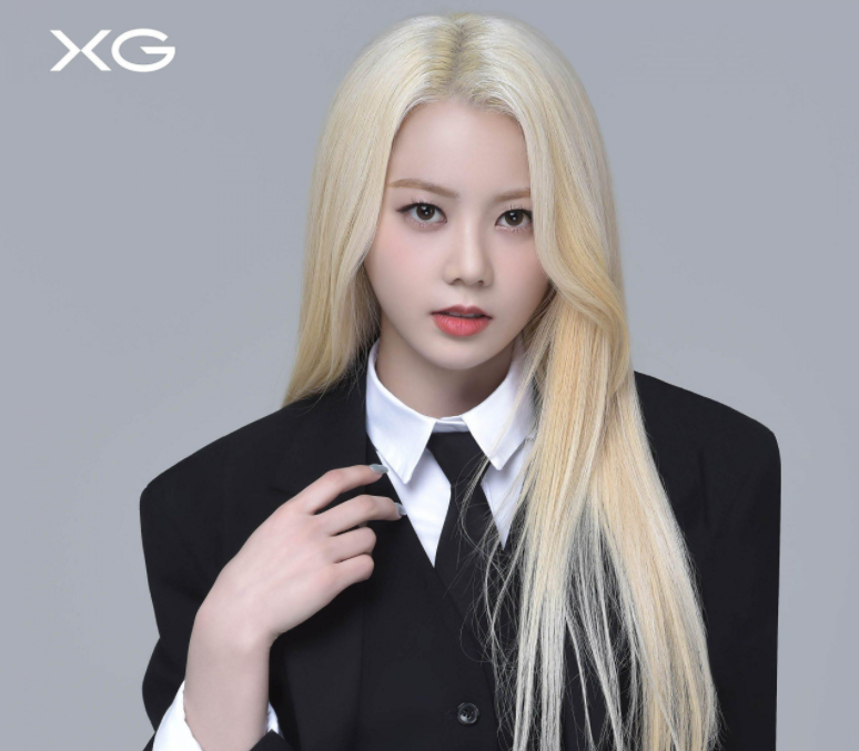 Nhom nhac nu Nhat Ban dau tien nha YG anh 8