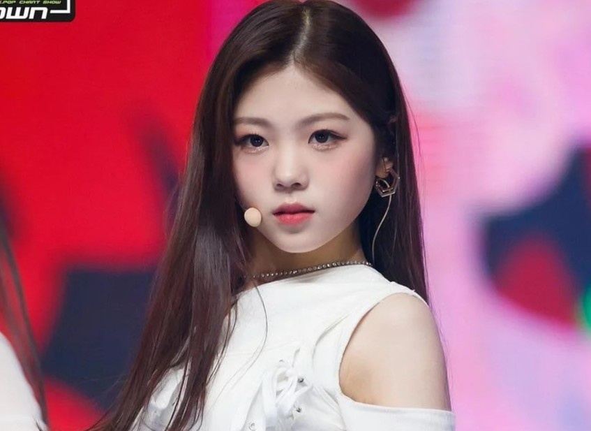 Nu idol 15 tuoi hinh anh