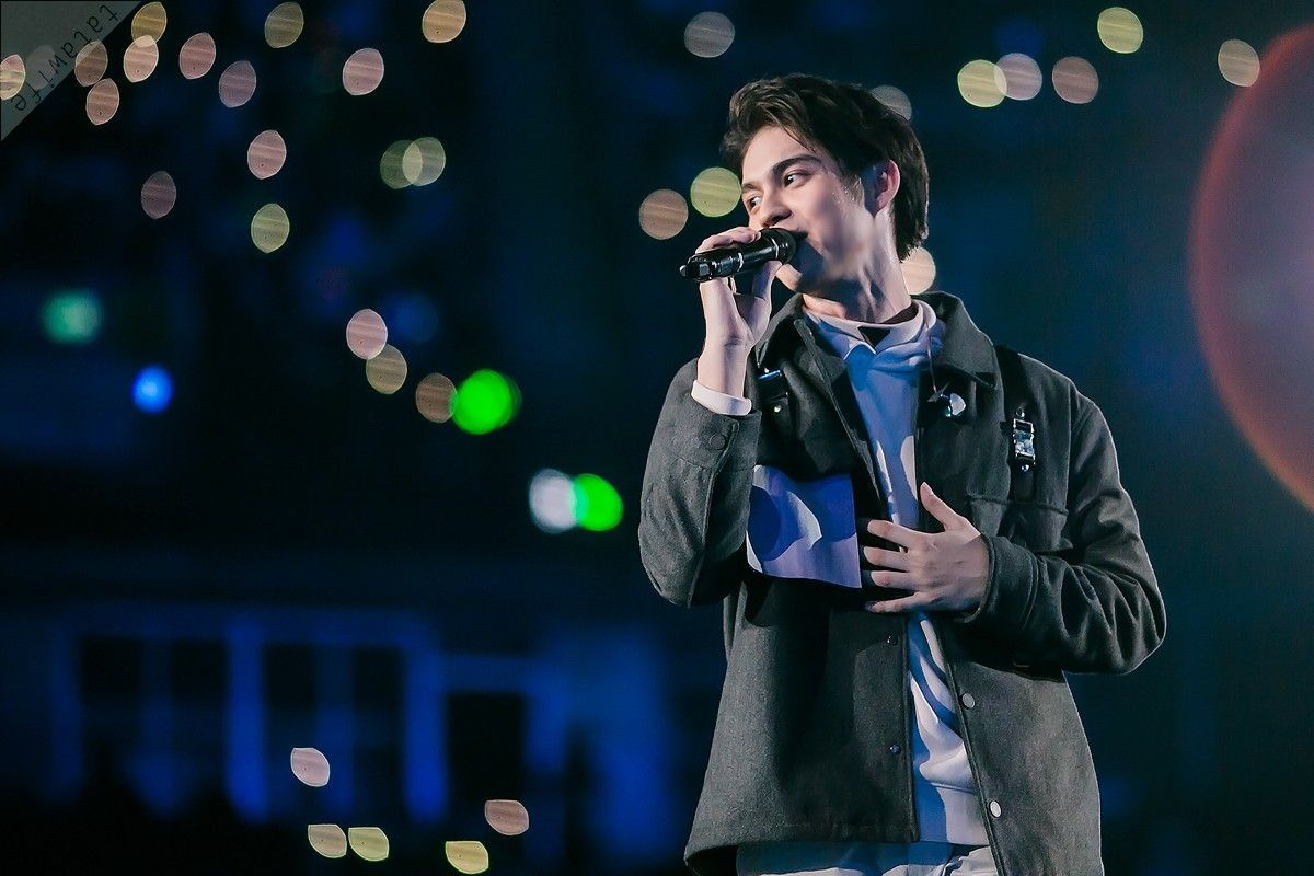 Nam than lai 3 dong mau anh 5