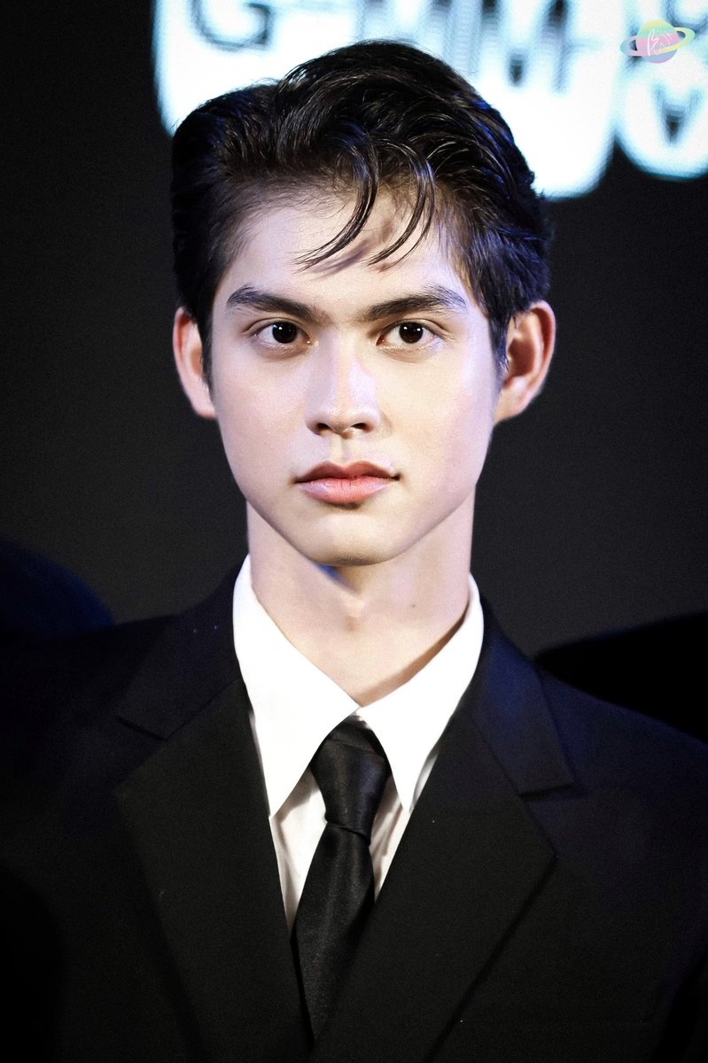 Nam thần lai 3 dòng máu ảnh 15 Nam than lai 3 dong mau anh 15