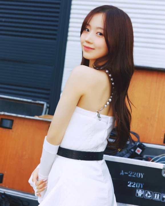 Truong nhom tai nang cua NMIXX anh 7