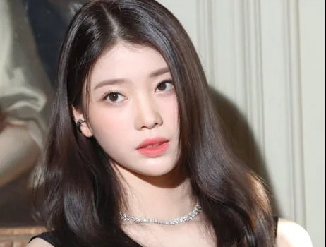 Co gai noi bat nhat trong nhom nhac da quoc gia hinh anh