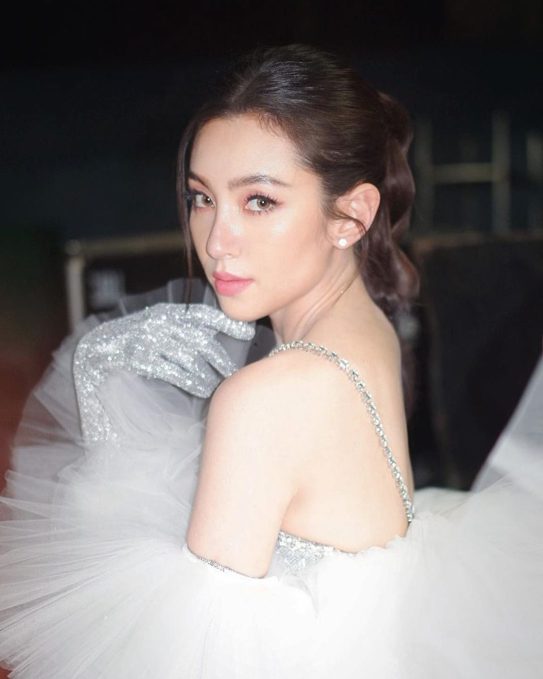 Những minh tinh có thu nhập cao nhất Thái Lan ảnh 15 Nhung minh tinh co thu nhap cao nhat Thai Lan anh 15