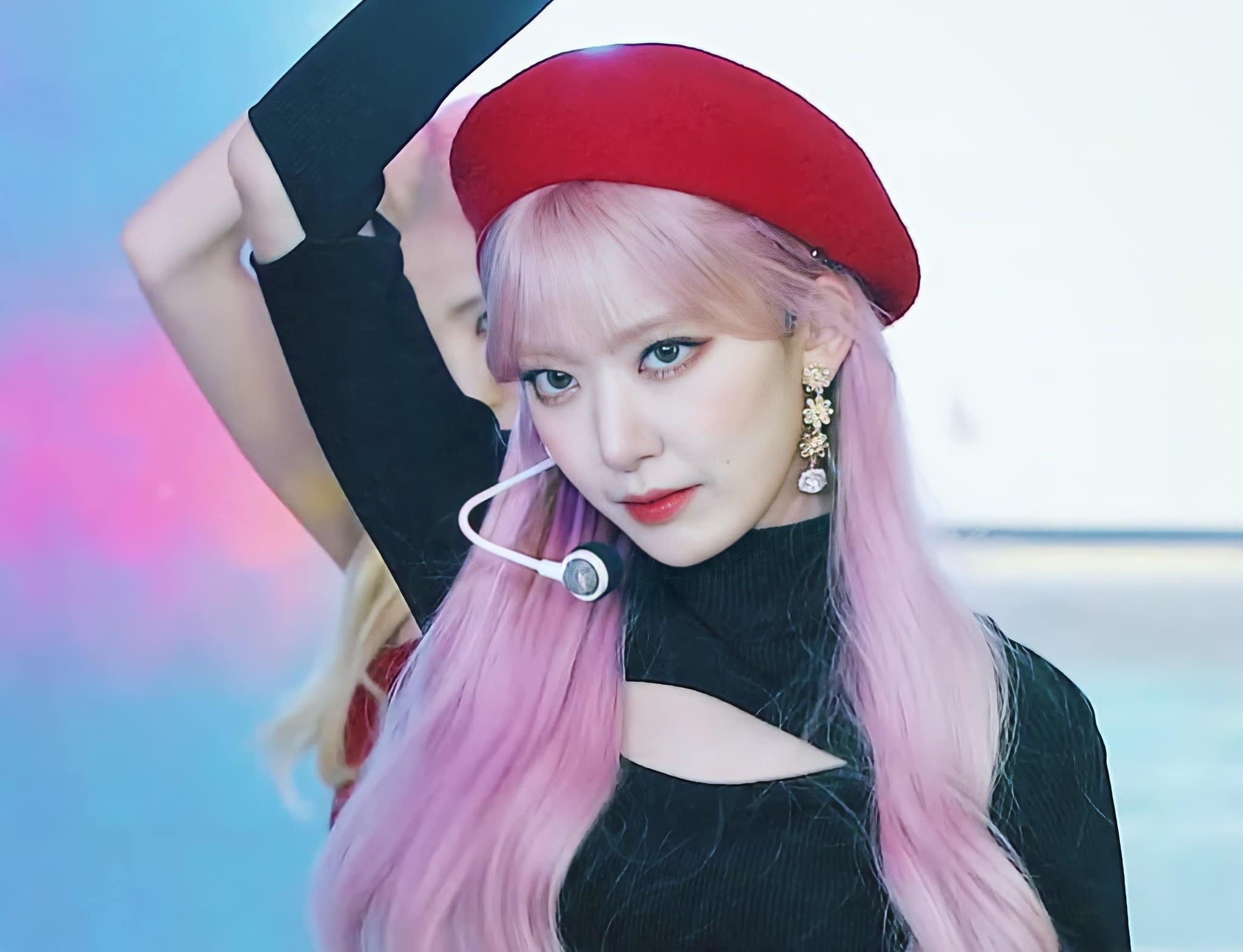 Sao nữ nổi tiếng Nhật Bản từ bỏ sự nghiệp để làm idol Kpop ảnh 8 Sao nu noi tieng Nhat Ban tu bo su nghiep de lam idol Kpop anh 8