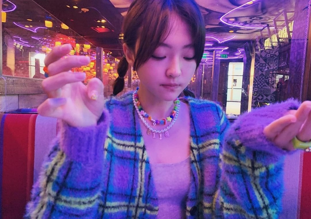 Tuoi day thi cua 'ban sao nhi Jennie' anh 2