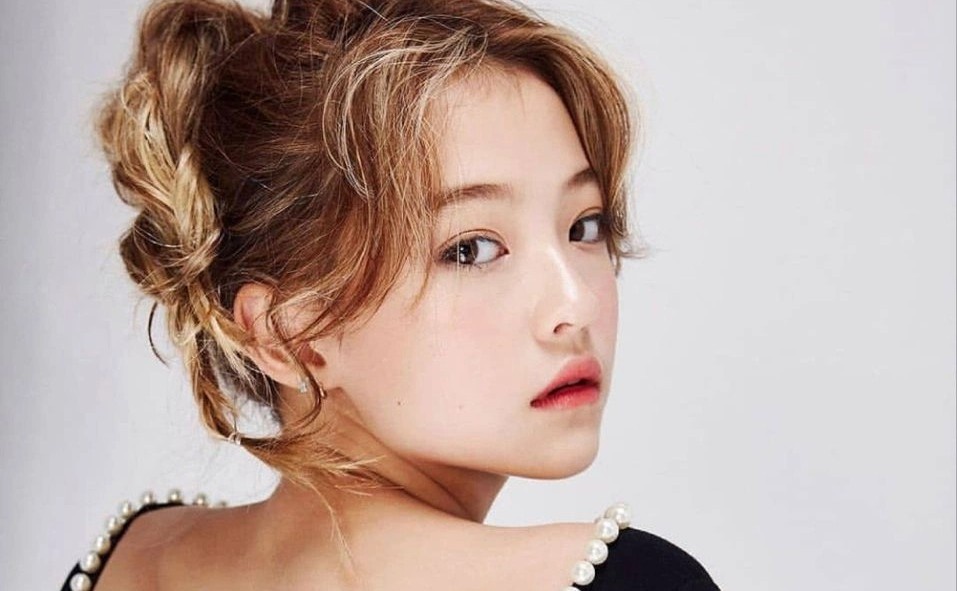 'Ban sao nhi Jennie' o tuoi day thi hinh anh