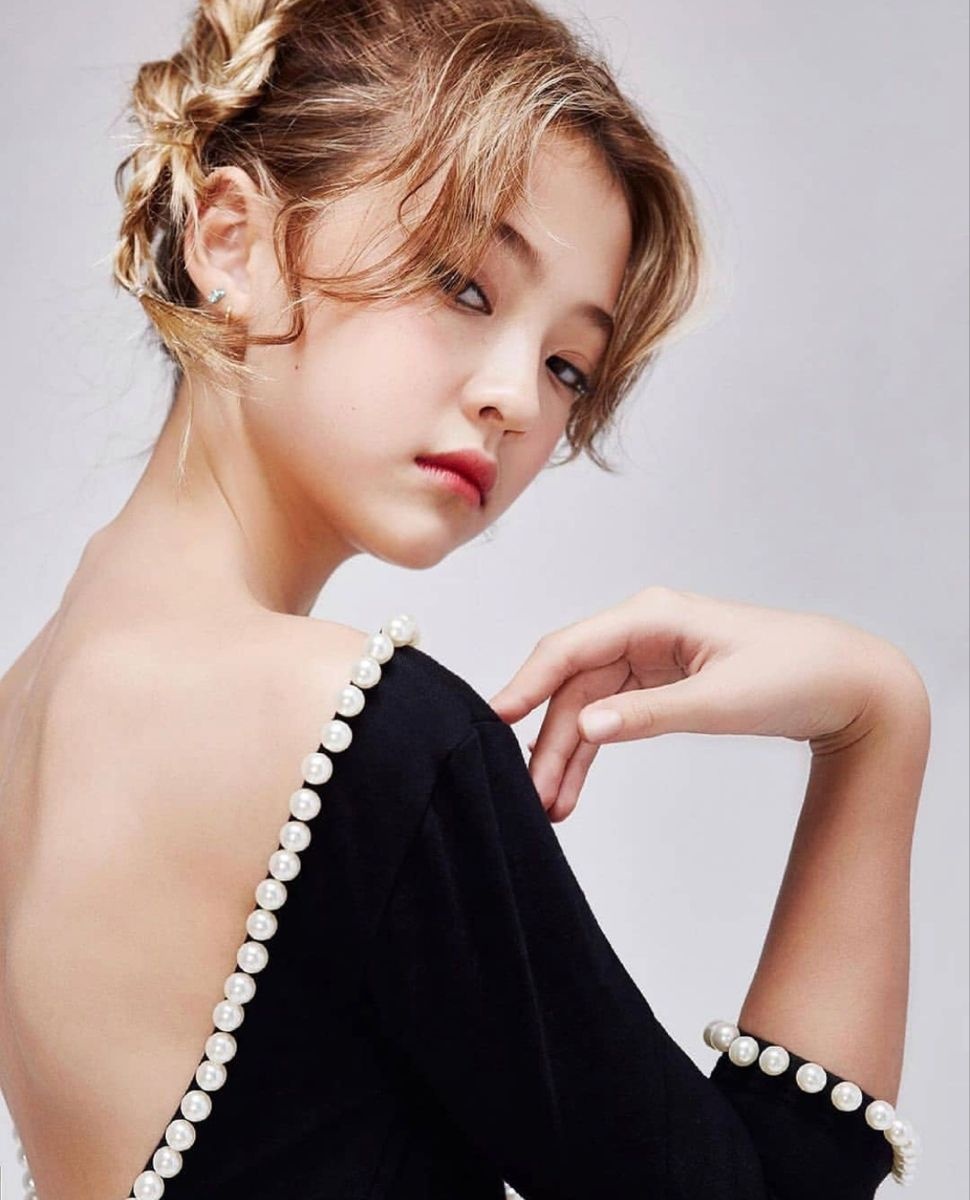 Tuổi dậy thì của 'bản sao nhí Jennie' ảnh 5 Tuoi day thi cua 'ban sao nhi Jennie' anh 5