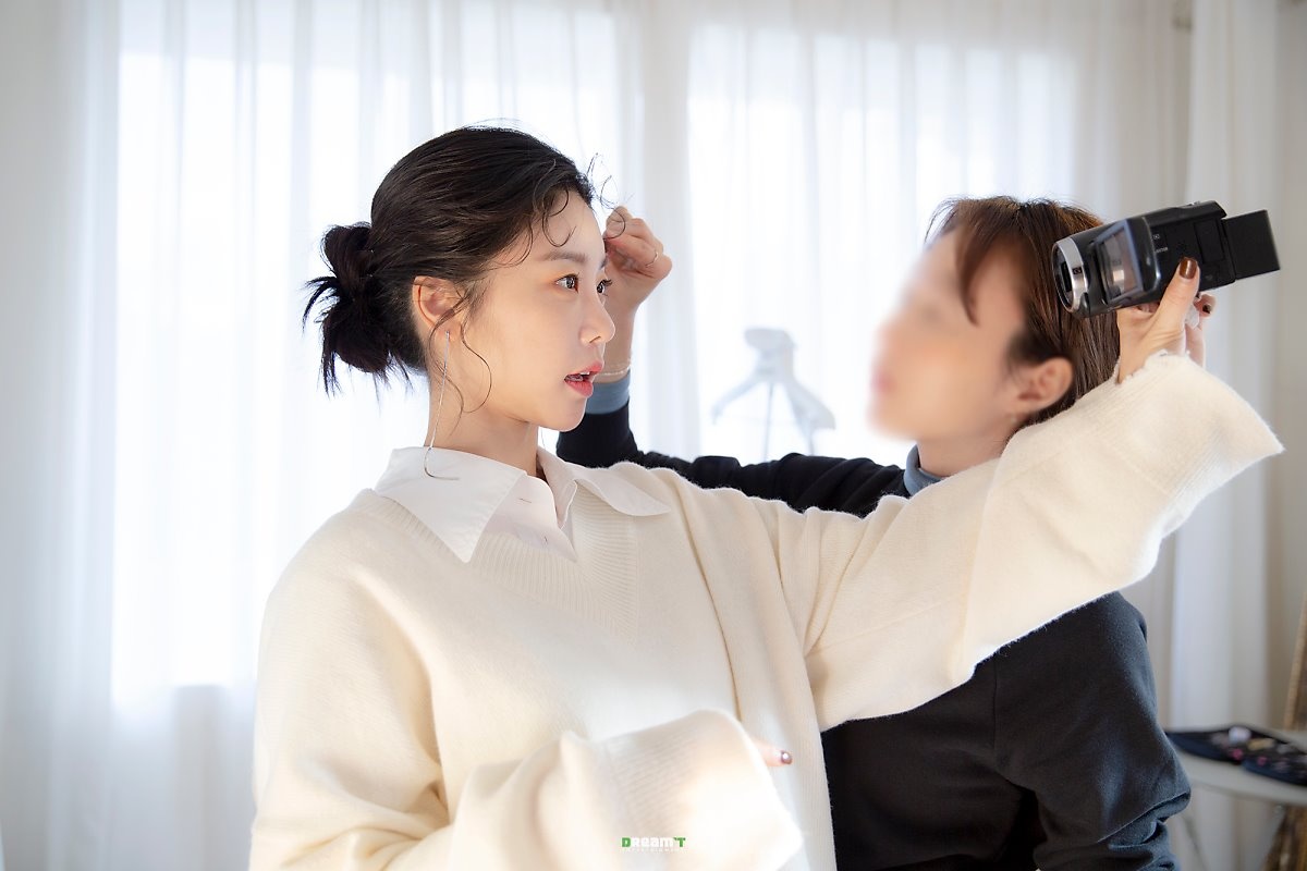 Nu phu da tai trong Shooting Stars anh 16